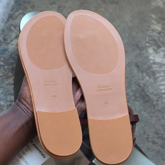 Amazon Essentials Women's - Picture 6 of 7